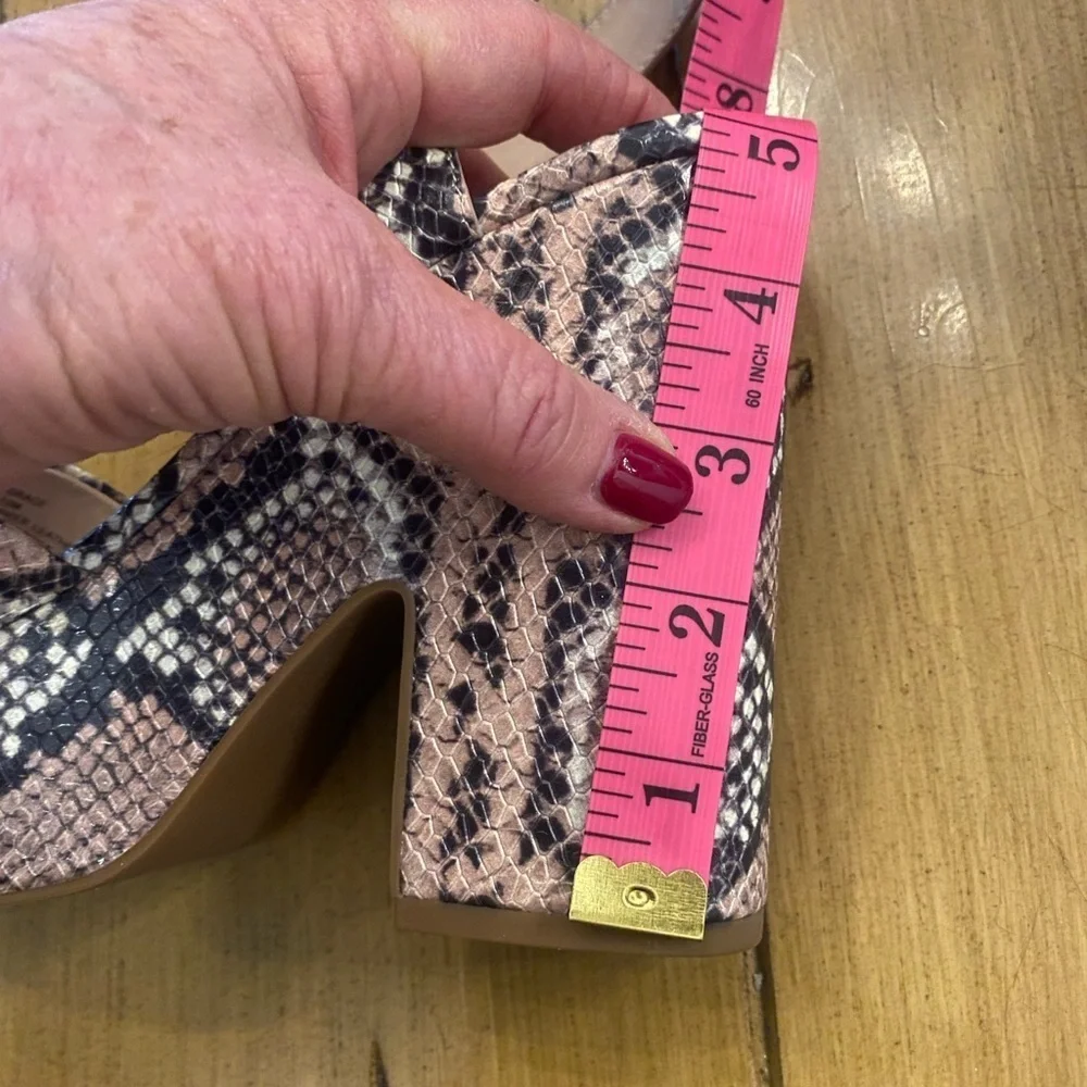 Kate Spade Women’s Snakeprint Platform Grace New in Box size 10
